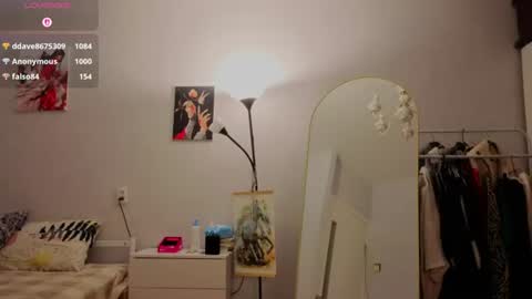 Ines online show from July 31, 8:25 pm