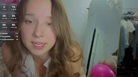 Ines online show from August 11, 8:33 pm