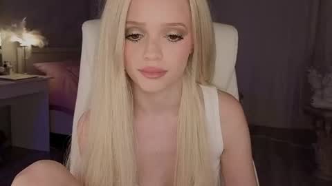 Joselle online show from July 13, 10:37 pm