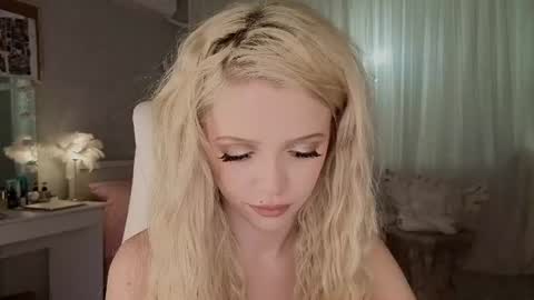 Joselle online show from July 23, 2:25 am