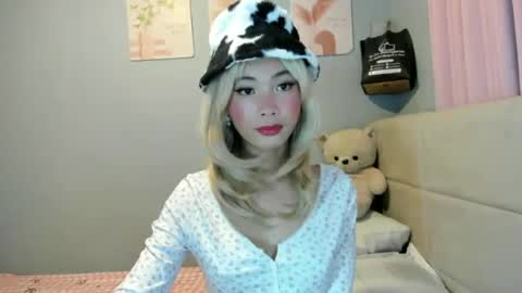 jek online show from June 23, 6:36 am
