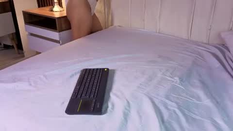Emma online show from August 29, 3:00 pm
