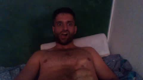 i_mogging online show from August 12, 5:48 pm