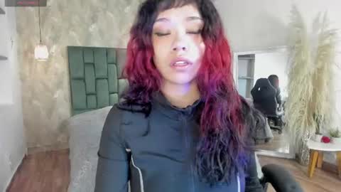 iam_andre__ online show from August 7, 3:17 am