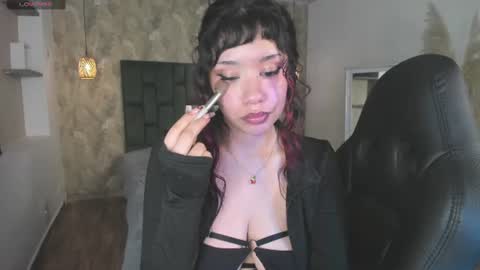 iam_andre__ online show from August 7, 8:47 am