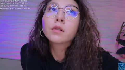 Casey online show from August 8, 4:29 pm