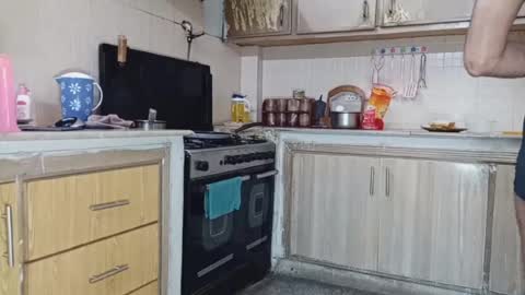 JP old ID roomate here online show from July 25, 6:06 am