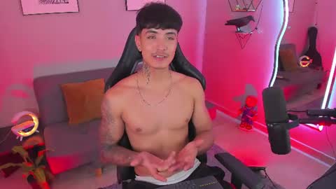 Light online show from July 23, 4:48 am