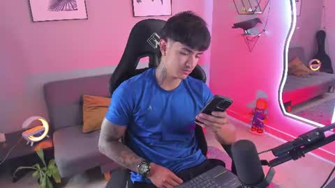 Light online show from August 6, 3:27 am