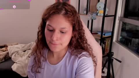 iam_nikki online show from April 28, 5:51 am