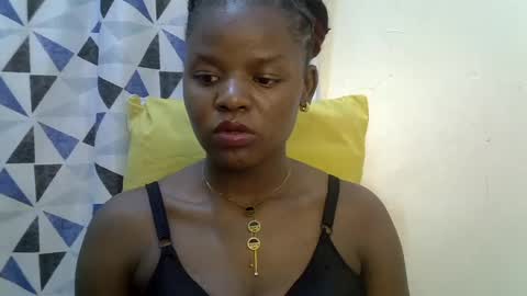 iam_nisa online show from August 7, 9:15 pm