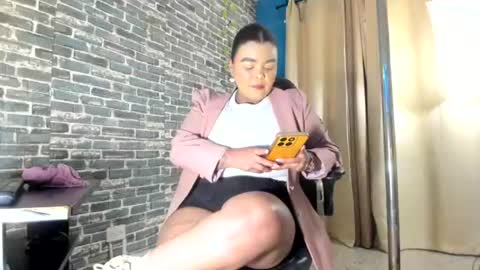 Samy   online show from August 13, 5:49 pm