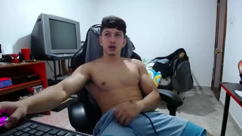 iam_yourbabyprincess_xd online show from August 5, 7:06 am