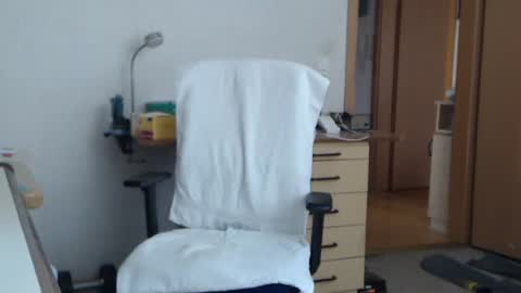 iamachim online show from August 15, 9:13 am