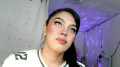iamcristel online show from August 13, 10:02 pm