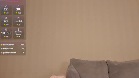 iamfreakynikky_ online show from August 13, 11:19 pm
