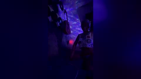 LilBitGodd online show from July 22, 1:08 am