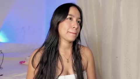 Lara online show from August 13, 1:30 am