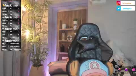 Nayu online show from September 7, 10:05 pm