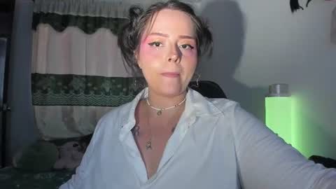 Rosie online show from August 9, 7:15 pm
