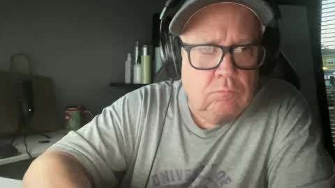 iamsuperhard9 online show from August 10, 1:18 am