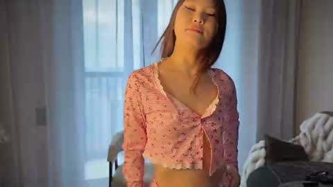 iamyuki_ online show from July 28, 3:01 am