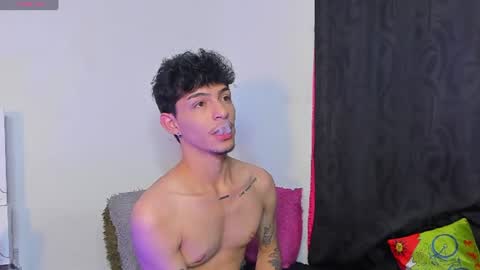 Ian Lark online show from July 25, 11:53 pm