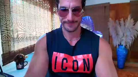Icarus secret online show from August 14, 9:29 pm