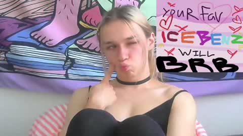 Jade online show from August 5, 9:40 am