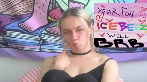 Jade online show from August 7, 9:31 am
