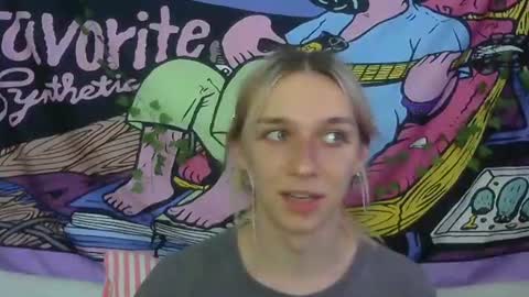Jade online show from August 12, 2:52 pm