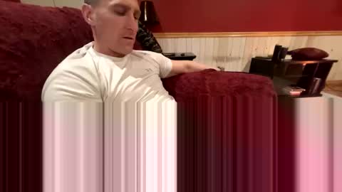 iceknight03 online show from March 19, 5:44 am