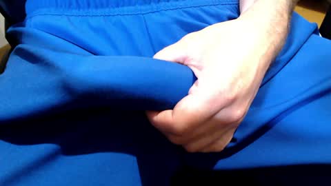 icky_thumps online show from May 31, 5:09 am