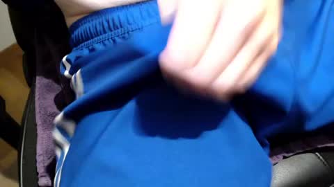 icky_thumps online show from August 2, 6:53 am