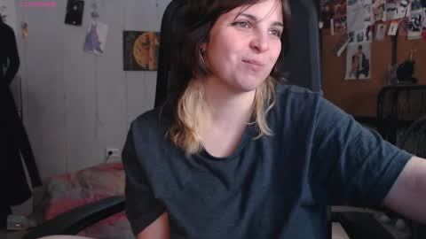 Saya online show from June 2, 8:06 am