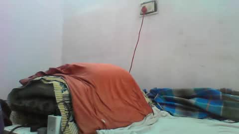 idontmind367890646 online show from August 3, 6:42 am
