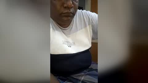 idontmind367890646 online show from August 14, 7:34 am