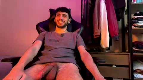 Endriw online show from August 15, 1:37 pm