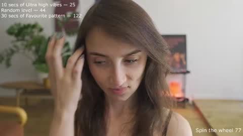 Belle online show from August 14, 2:32 pm