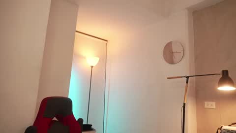 Igor online show from August 4, 5:04 am