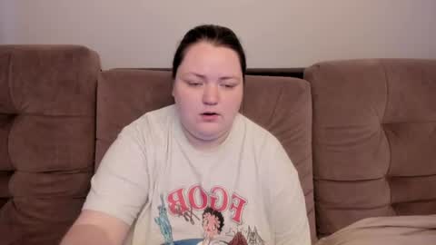 Alice and Alex online show from July 9, 4:17 am