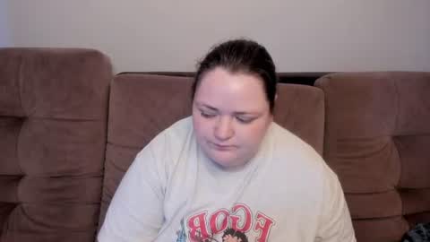 Alice and Alex online show from July 31, 6:19 am