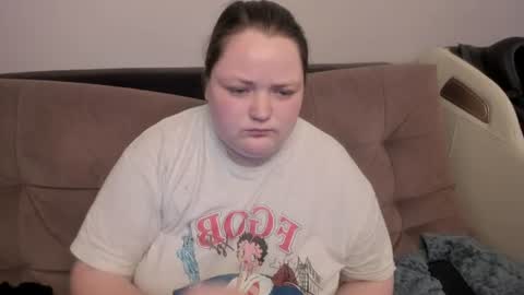 Alice and Alex online show from August 1, 6:47 pm