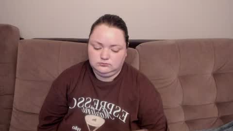 Alice and Alex online show from August 4, 3:14 am
