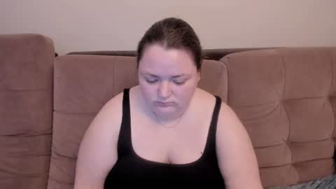 Alice and Alex online show from August 5, 2:53 am