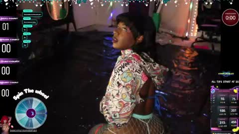 iiitznasanaiii online show from July 19, 3:41 am