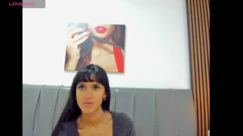 Isabella online show from August 5, 8:29 pm