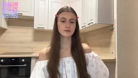 Sophie online show from March 29, 1:30 pm