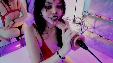 ILY   online show from July 5, 2:42 pm