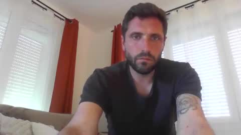 illela1387 online show from April 9, 1:41 pm